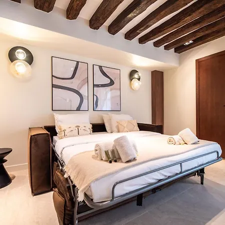 Luxury Marais *