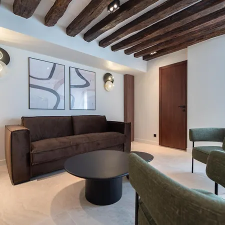 Lägenhet Luxury Marais Paris