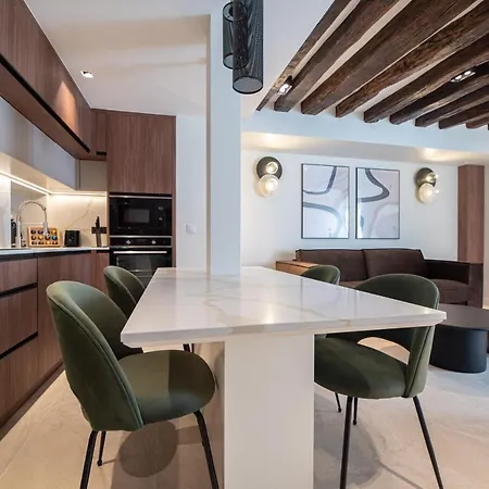 Luxury Marais Apartment Paris
