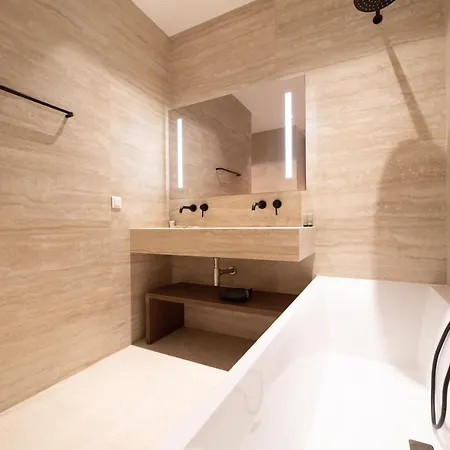 Luxury Marais *