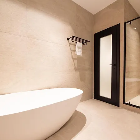 Luxury Marais דירה *